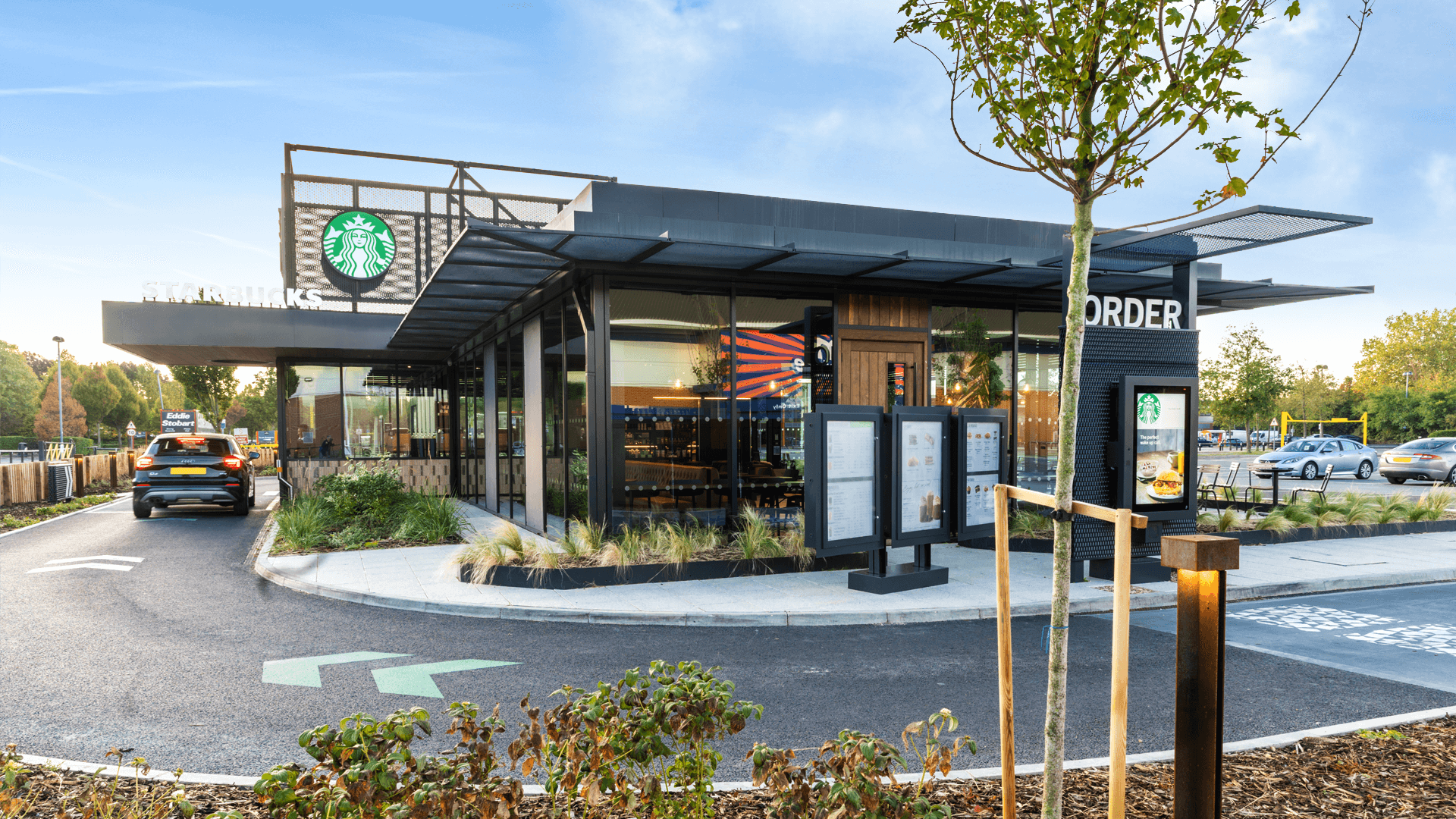 Starbucks, Willowtree Lane Retail Park, Yeading