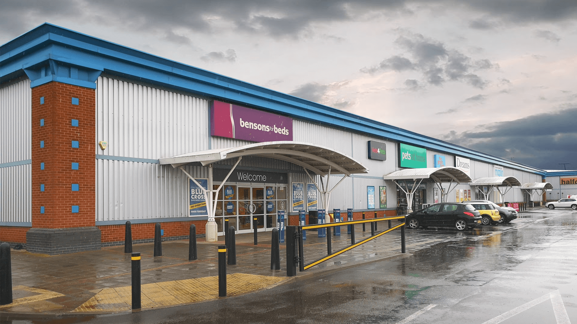 Retail Park Refurbishment at Campbell's Meadow Retail Park