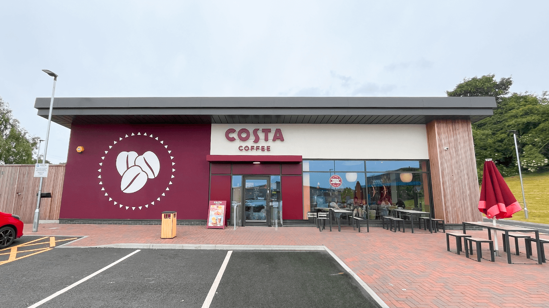Costa, Silkwood Park, Wakefield